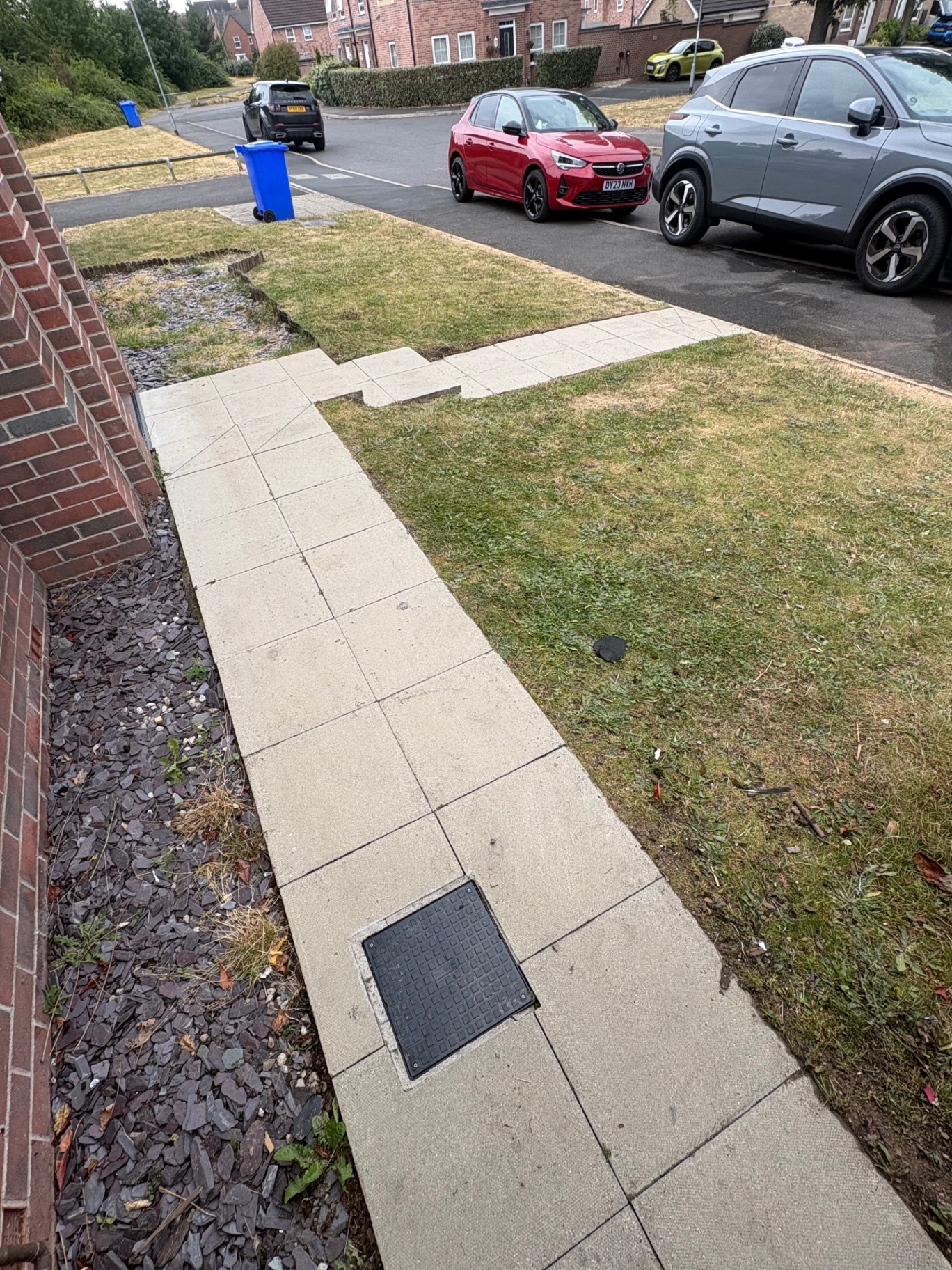 Pathway & paving clean